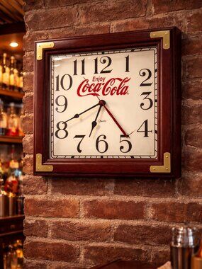 Vintage "Enjoy Coca-Cola" Wooden Frame Bubble Glass 13" x 13" Works Great!